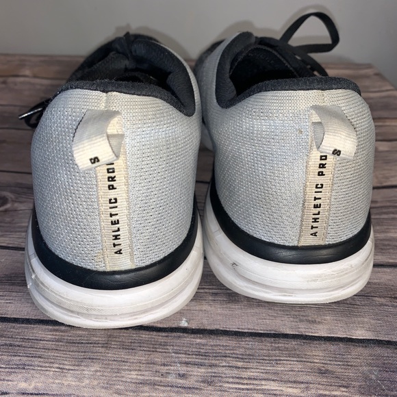 APL Techloom Pro M Sneakers sz 13 Men’s black grey great condition - Picture 3 of 4